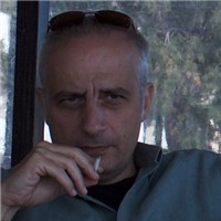 Νίκος Μάρος